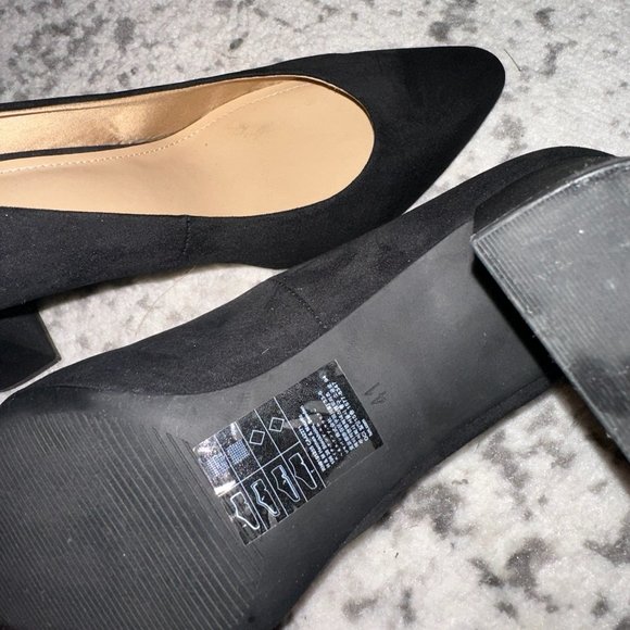 H&M Black Suede Block Heels, size 41 - Picture 3 of 3